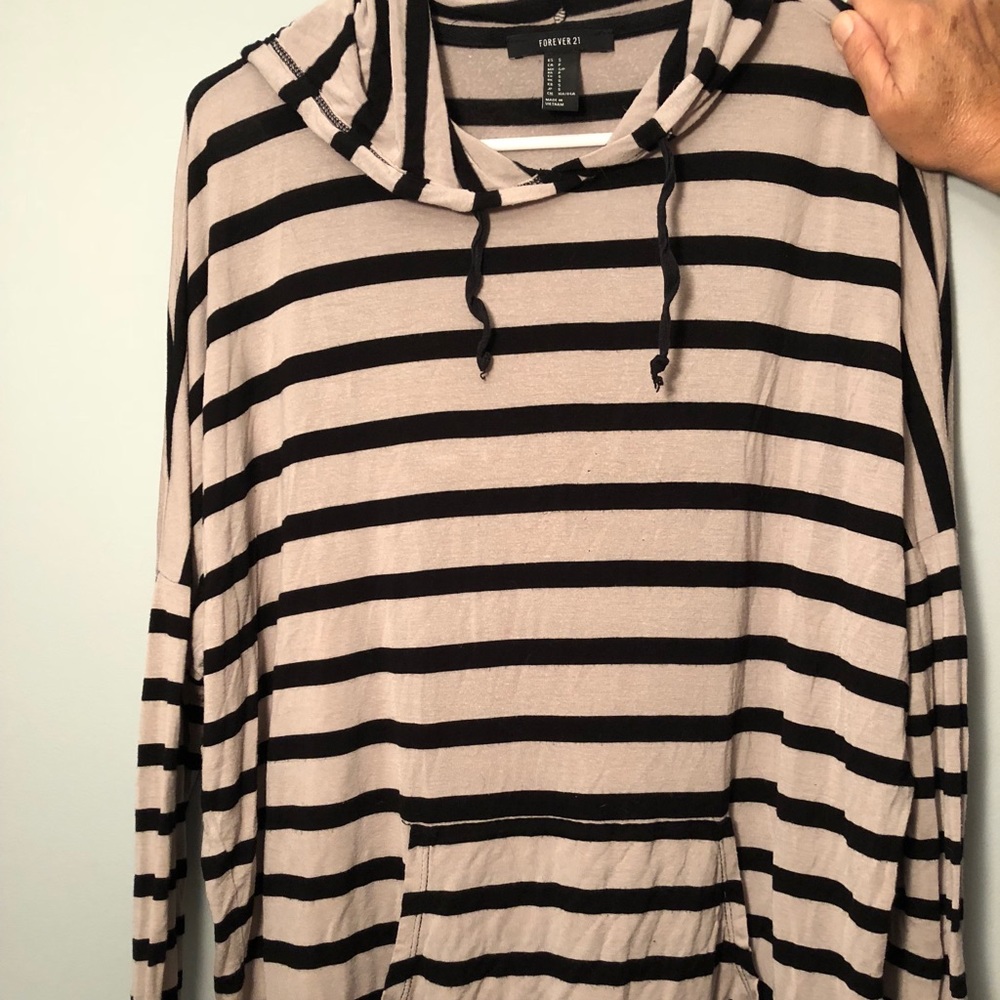 Striped, lightweight sweatshirt